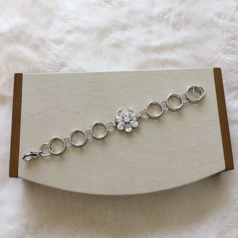 Silver Sunflower Crystal Bracelet - Picture 5 of 6
